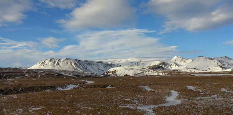 Pano-phone-camera.jpg Mountains near Vk  Mrdal Southern Iceland -  A Santillo 2014