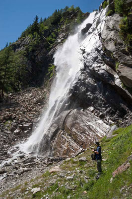 _MG_0658.jpgWaterfall, Tsantelet - Valnontey, Parco Nazionale Gran Paradiso -   A Santillo 2006