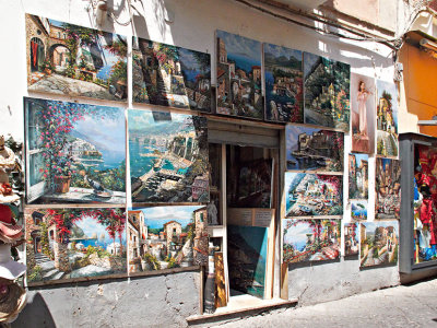 G10_0541.jpg A street scene - Via Fuoro, Sorrrento, Campania -  A Santillo 2010