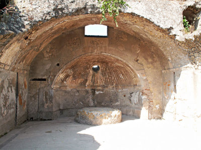 G10_0593.jpg The central baths - Herculanium (Ercolano), Campania -  A Santillo 2010