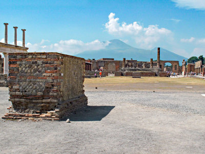 G10_0675.jpg Foro - Pompeii, Campania   A Santillo 2010