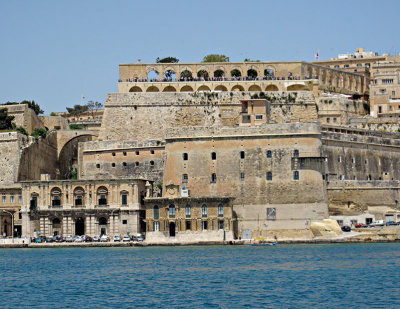 G10_0076A.jpg Fort Lascaris & Upper Barrakka Gardens - Grand Harbour, Valletta - © A Santillo 2009