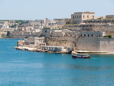 G10_0107.jpg A Luzzu, Fort Saint Angelo & Vittoriosa - Valletta - © A Santillo 2009