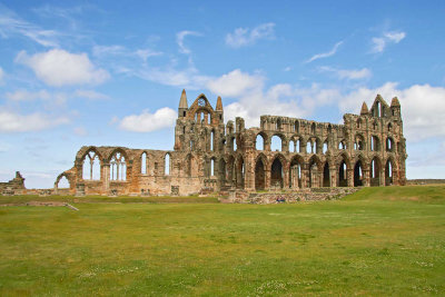 IMG_3351.jpg St Hilda's Abbey - Whitby - © A Santillo 2011