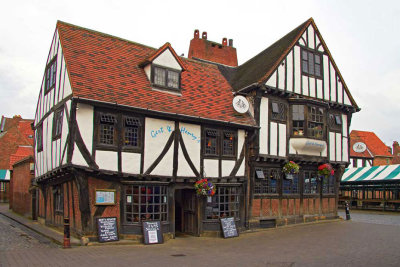 IMG_3498.jpg 'Gert & Henry's' - Newgate Market, Market Street, York - © A Santillo 2011