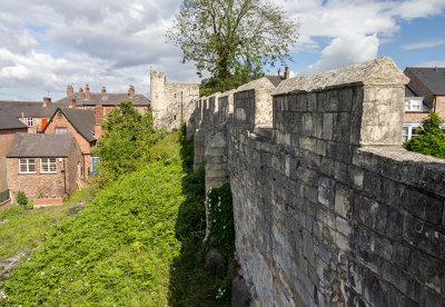 IMG_3240-Edit.jpg View of walls and Micklegate Bar - from SE - nr Micklegate Bar, Dewsbury Terrace, York - © A Santillo 2011