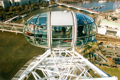 BK2_56_10.jpg The London Eye - London - © A Santillo 2003