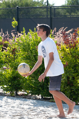 20181004BBeachVballPractice_19.jpg