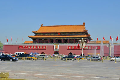 04_Tiananmen_Square.jpg