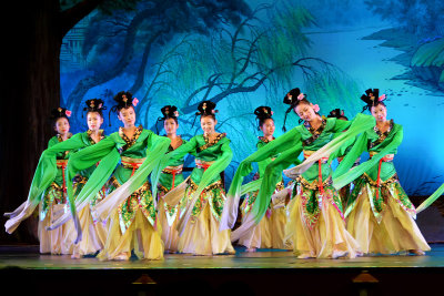 Chinese_Classical_Dance_08.jpg