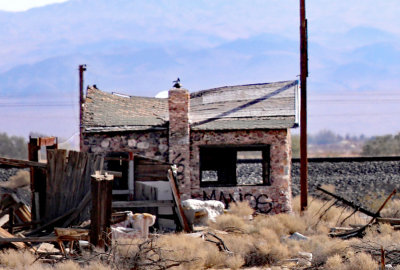 w Calico rock shack.jpg