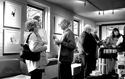 Guests at the Private Viewing of Tony's Solo Exhibition   Suprematism 