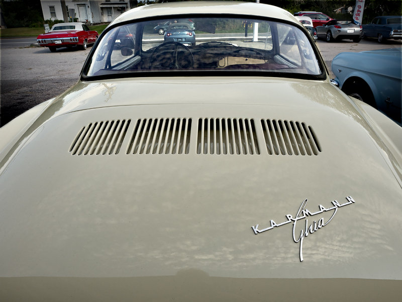 Volkswagen Karmann Ghia 2 of 2