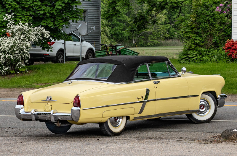 A bit of exercise - 1953 Lincoln Capri