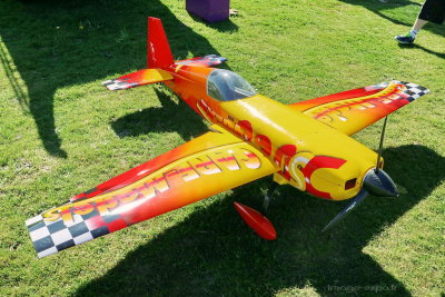air model Extra330