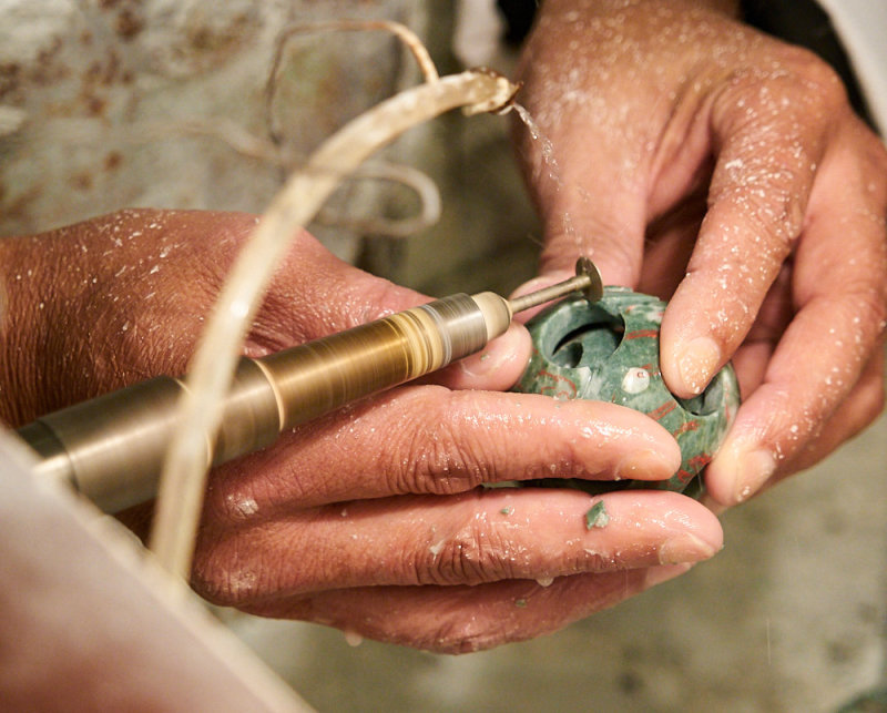 Jade worker