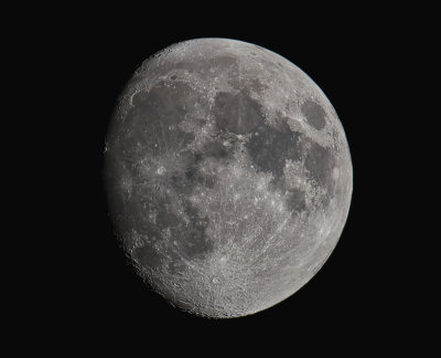 Waxing Gibbous Moon with the Nikon D7500 26-Feb-2018