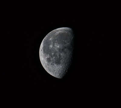 Gibbous Moon 06-May-2018