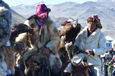 Eagle Festival Parade continues