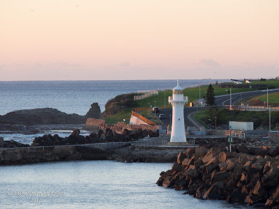 170624_070735_0047 The Breakwater Lighthouse (Sat 24 Jun 17)