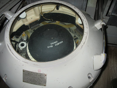 Gyro compass