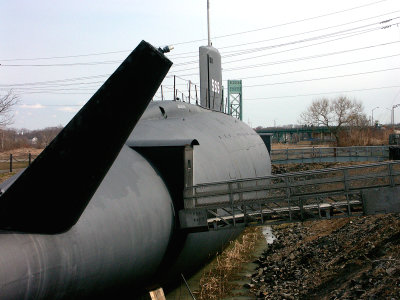 Hull, looking to bow