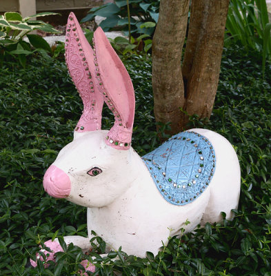 Rabbit sculpture.