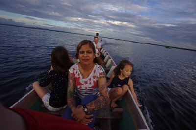 Boat trip in Thale Noi