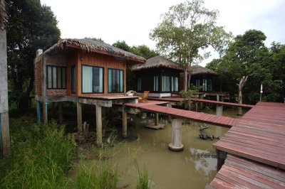 Lake House in Phattalung