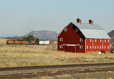 GreenlandCO_BNSF_4094_SouthBound_41117_851_AM_1.JPG