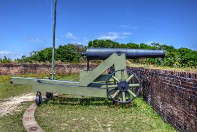 Fort Barrancas, 32 Pounder Gun Mounted On Front-Pintle Carriage
