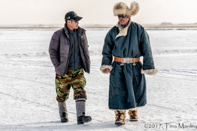 Modern vs Traditional Mongol Dress