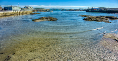 Tide Coming In