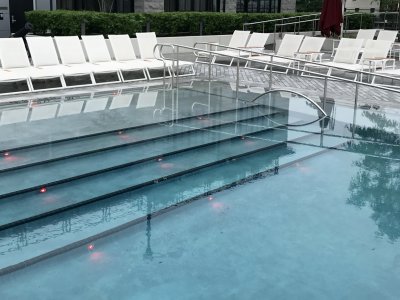 Hotel Pool
