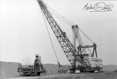 AMAX Coal Company Bucyrus Erie 2550W (Chinook Mine)