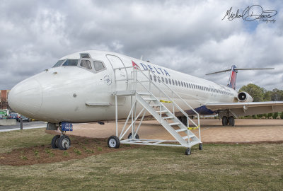 Delta Air Lines McDonnell Douglas DC-9-51 (N675MC)