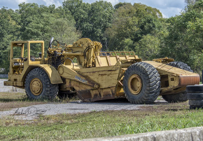 Jones Brothers Construction Caterpillar 651B Motor Scraper