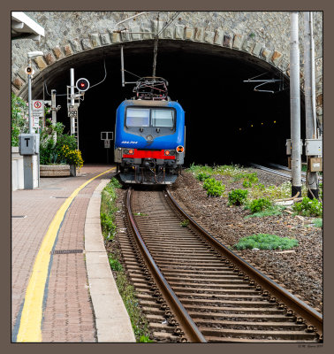 48 Train in Riomaggiore
