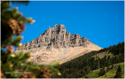 KS24260-Waterton Lakes National Park.jpg