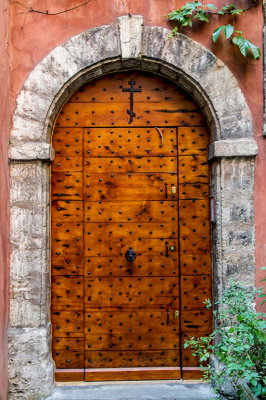 Lyon Doorway