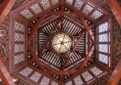 Hexgonal Ceiling*Merit*