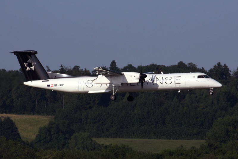 AUSTRIAN DASH 8 400 ZRH RF 5K5A9574.jpg