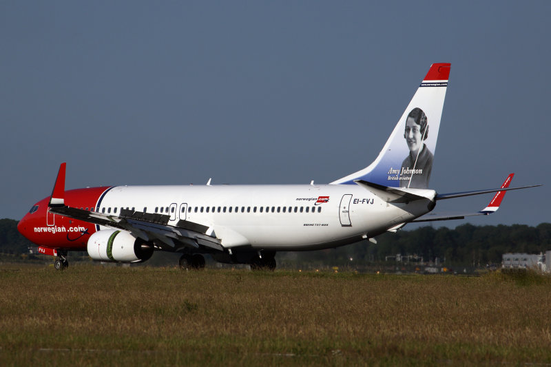 NORWEGIAN BOEING 737 800 AMS RF 5K5A0227.jpg