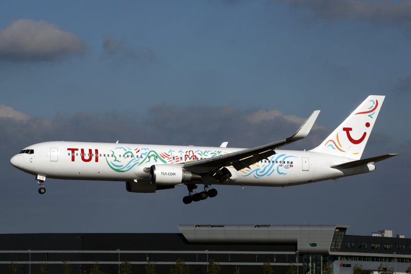 TUI BOEING 767 300 AMS RF 5K5A9893.jpg