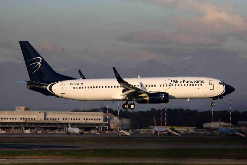 BLUE PANORAMA BOEING 737 800 MXP RF 5K5A1428.jpg