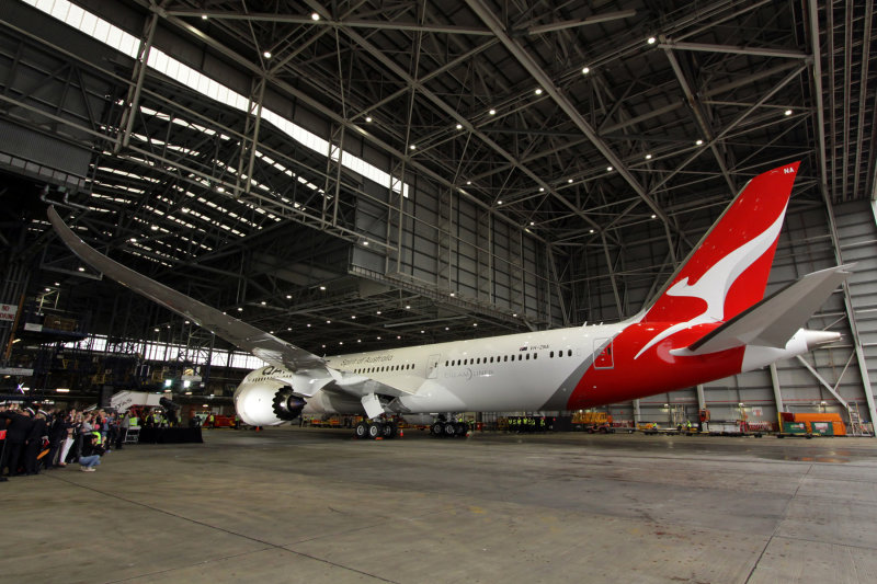 QANTAS BOEING 787 9 SYD RF IMG_8502.jpg