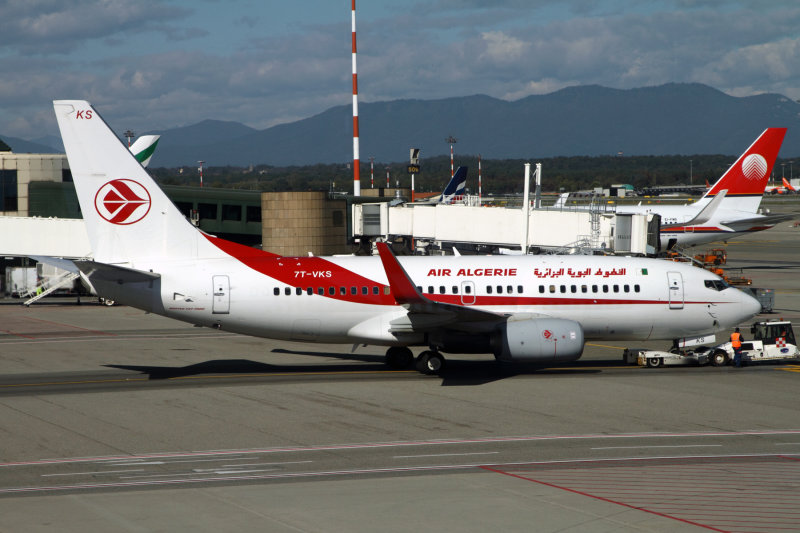 AIR ALGERIE BOEING 737 700 MXP RF IMG_3088.jpg