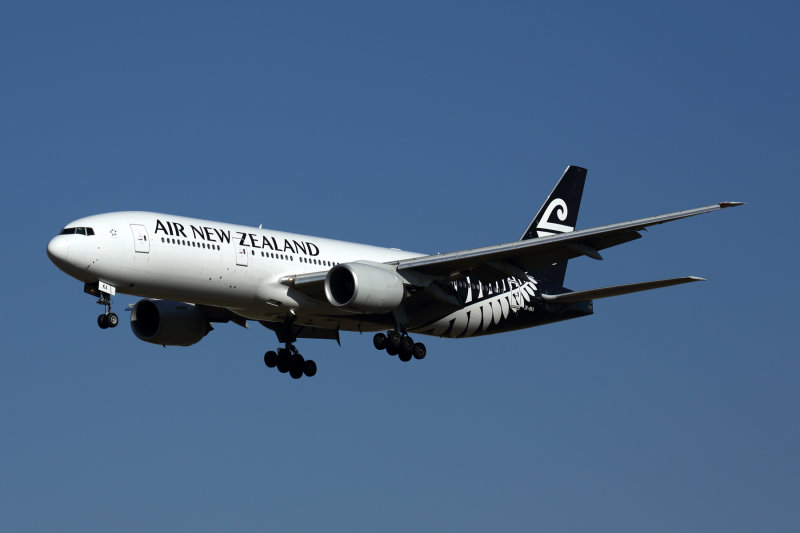 AIR NEW ZEALAND BOEING 777 200 MEL RF 5K5A2967.jpg