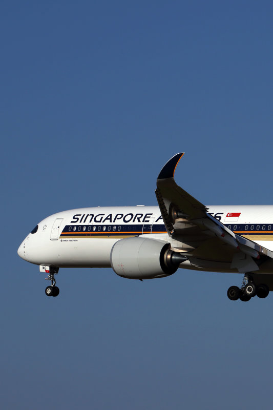 SINGAPORE AIRLINES AIRBUS A350 900 MEL RF 5K5A2998.jpg