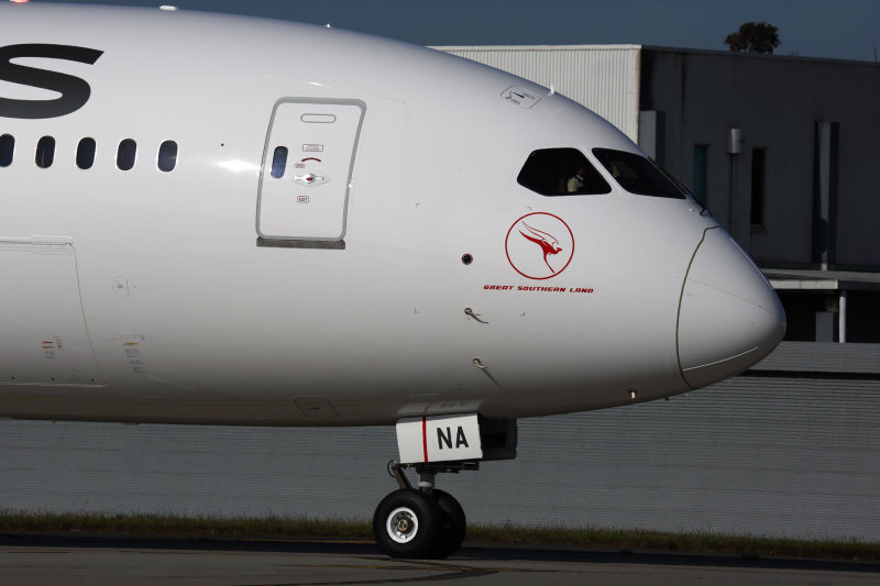 QANTAS BOEING 787 9 MEL RF 5K5A3256.jpg